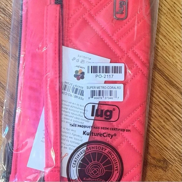 Lug Super Metro w/ Wristlet Coral Red NWT - Picture 4 of 5